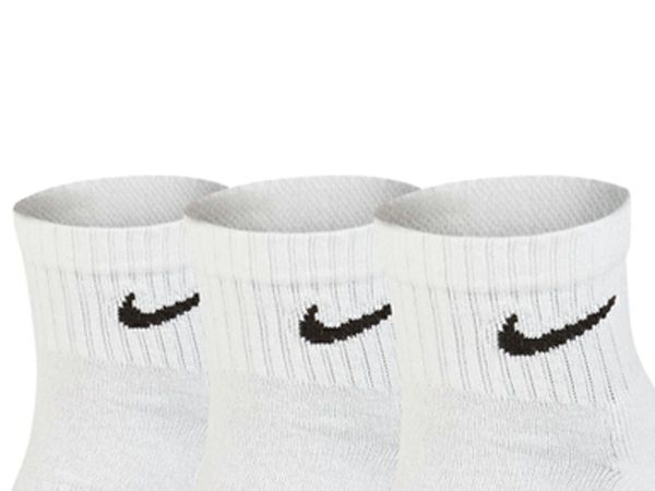 ナイキ：【メンズ＆レディース】エブリデイクッションクウォーターソックス3足セット【NIKEスポーツ靴下ソックス】【あす楽_土曜営業】【あす楽_日曜営業】【191013】