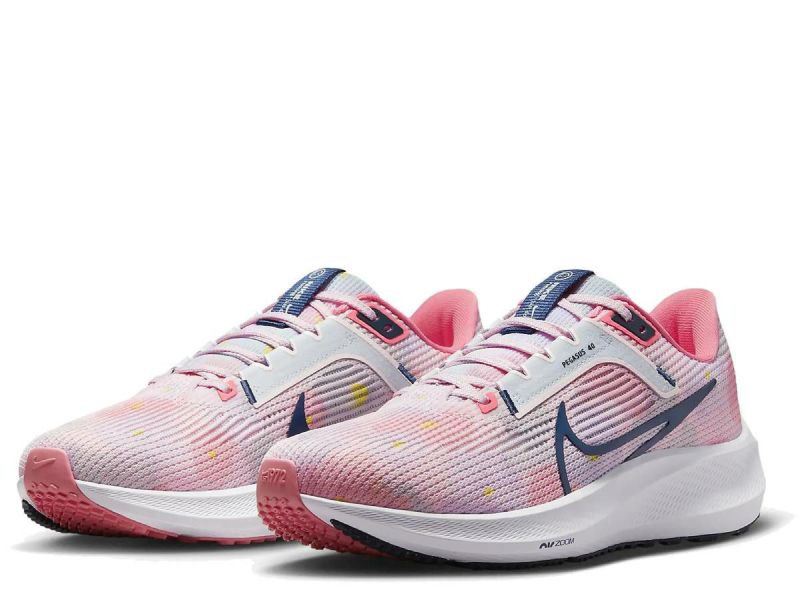 ナイキNIKEAIRZOOMPEGASUS40PRMエアズームペガサス40プレミアムレディースピンクスポーツランニングシューズランシューDV7890-600