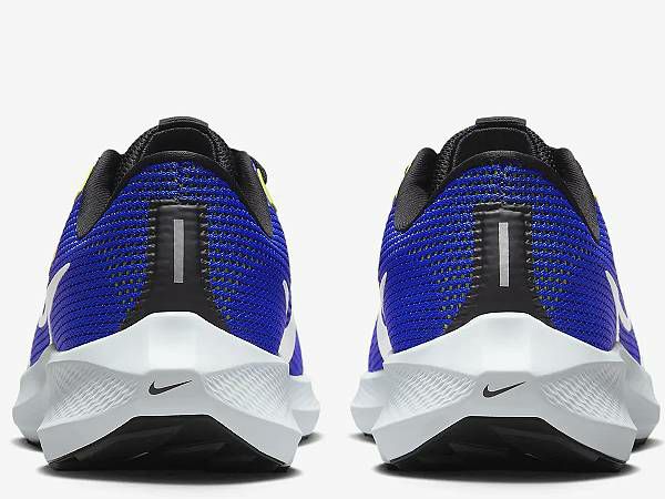 ナイキ NIKE AIR ZOOM PEGASUS 40 EXTRA WIDE エア ズーム ペガサス 40