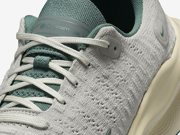 ナイキ NIKE REACTX INFINITY RUN 4 PRM リアクトX