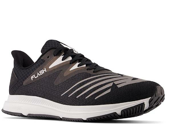 ニューバランスNEWBALANCEMFLSHBW6Dフラッシュメンズオールシーズンブラック黒スポーツランニングシューズランシュー初心者～中級者MFLSHBW6D