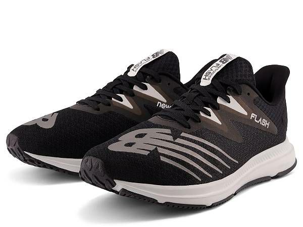 ニューバランスNEWBALANCEDynaSoftFlashv6BW6ダイナソフトフラッシュv6BW6メンズオールシーズンブラック黒スポーツランニングシューズランシュー初心者～中級者MFLSHBW6D