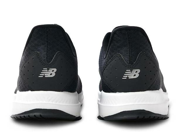 ニューバランスNEWBALANCEDynaSoftFlashv6BW6ダイナソフトフラッシュv6BW6メンズオールシーズンブラック黒スポーツランニングシューズランシュー初心者～中級者MFLSHBW6D