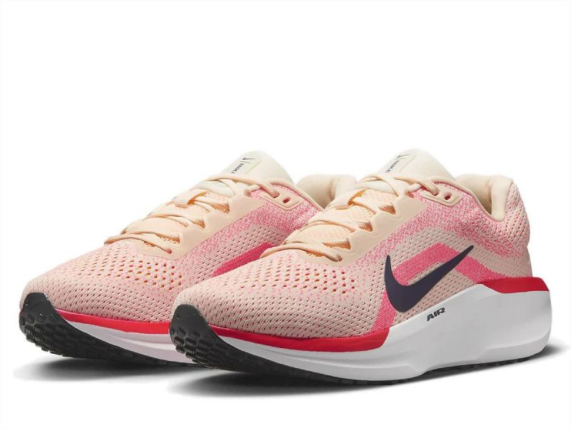 NIKE ピンク ランニングシューズ ZOOM WINFLO7 Amazon.co.jp: NIKE ナイキ 長距離用ランニングシューズ 24.0cm