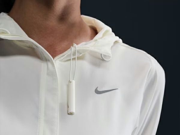 ナイキ NIKE スウィフト レペル パッカブル ランニング